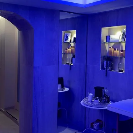 Blue Boutique 4*